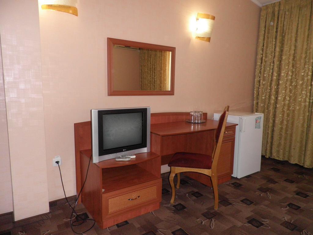 نيكولايف Alexandrovskiy Hotel المظهر الخارجي الصورة