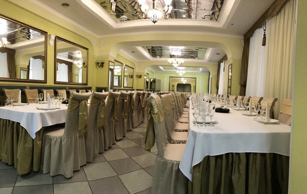 نيكولايف Alexandrovskiy Hotel المظهر الخارجي الصورة